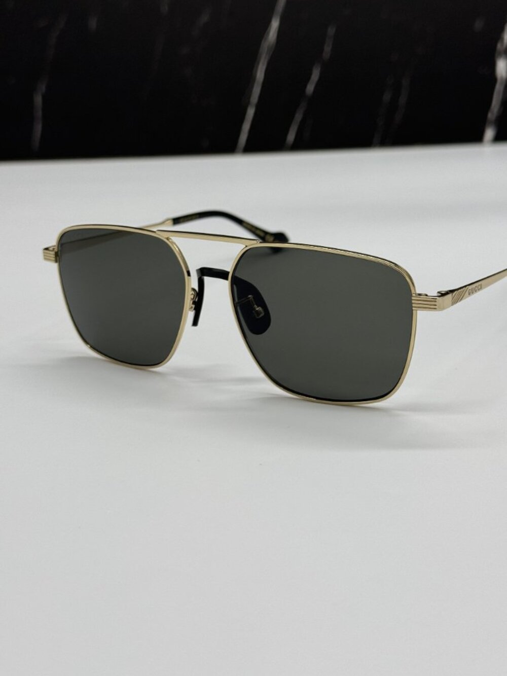 NEW GUCCI GG0743S 001 SUNGLASSES GOLD/GRAY UNISEX EYEWEAR - Picture 6 of 11